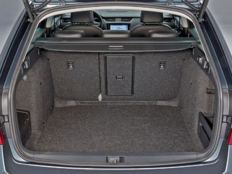 ATI-car2-trunk 1